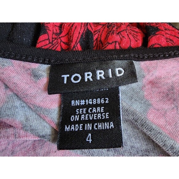 Torrid Roses Oversized Tank Size 4X - Picture 6 of 8